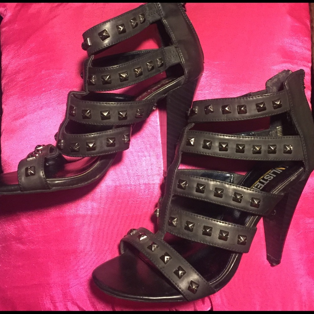 🖤Sz. 7 1/2 Kenneth Cole Unlisted Heels